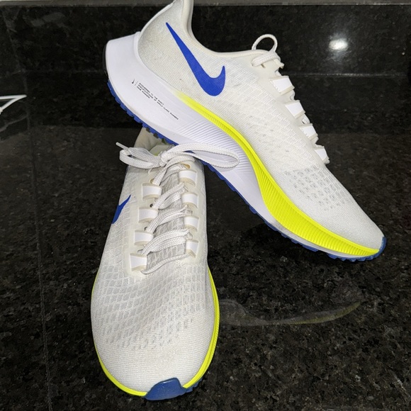 nike men’s air zoom pegasus 37 white/blue Sz 8 - Picture 8 of 8